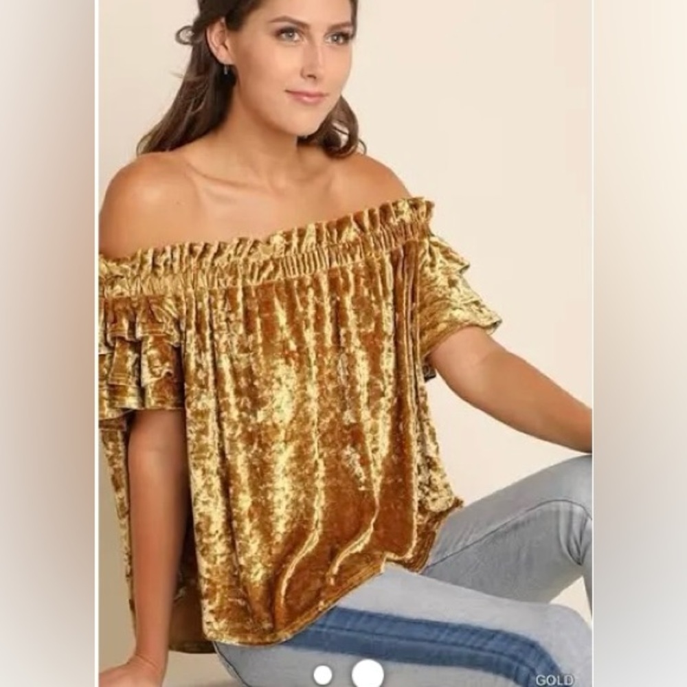 Umgee Gold Off Shoulder Layer Sleeve Top
